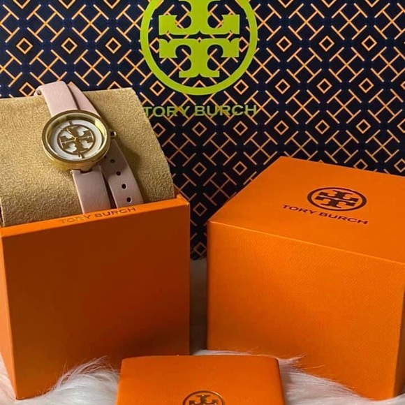 Tory Burch Reva Double-Wrap - Picture 3 of 10